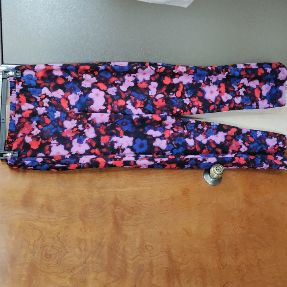 💜❤️💙The Pioneer Woman Purple and Red Floral Pajama Set NWOT - Picture 8 of 10